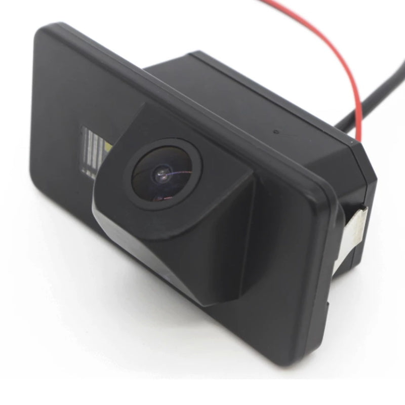 170° HD CCD Rückfahrkamera für BMW 3er (E46/E90/E91), 5er (E39/E60/E61), 7er (E38/E65–E68), X1 (E84), X5 (E53/E70), X6 (E71), M3 (E92/E93) und Mini Cooper (R50/R52/R53) (1994–2014)