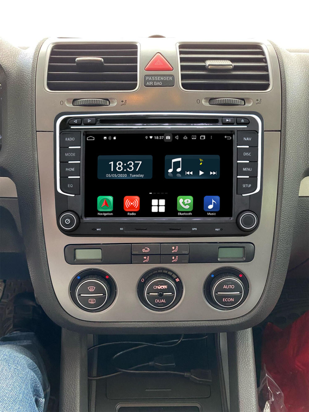 Android Autoradio für VW Golf, Passat, Touran, Tiguan, Polo, Sharan, Caddy, Multivan, Skoda Octavia, Fabia, Roomster, Yeti, SEAT Leon, Toledo, Altea (2003-2013) mit Wireless CarPlay & Android Auto