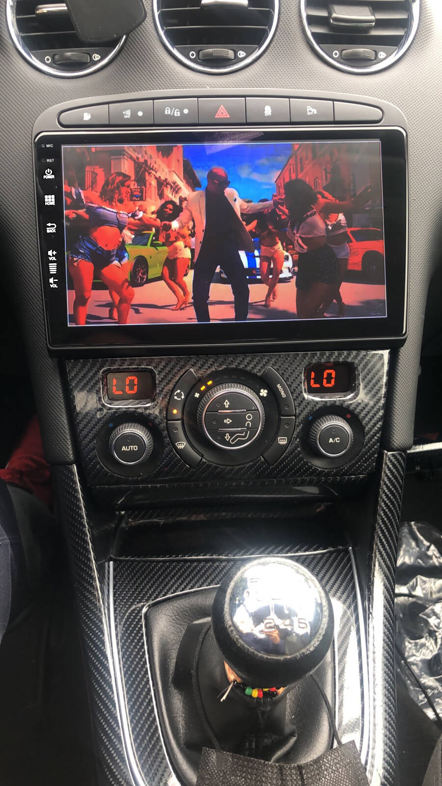 Android Autoradio für Peugeot 308 2008 mit Wireless CarPlay & Android Auto