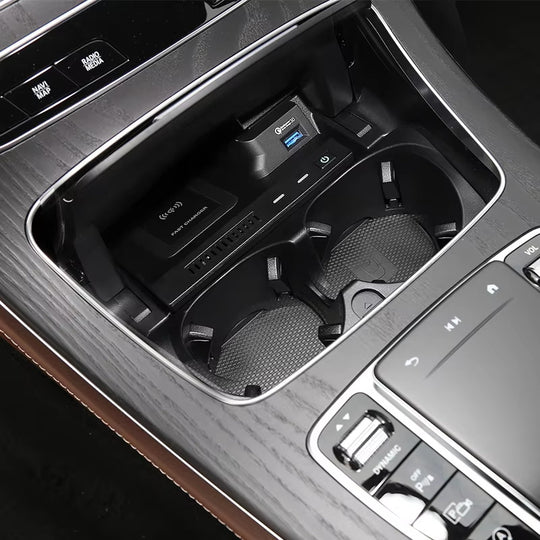 Für mercedes benz w205 amg c43 c63 amg glc43 glc63 x253 c klasse glc 10w auto kabelloses ladegerät ladegerät lade koffer