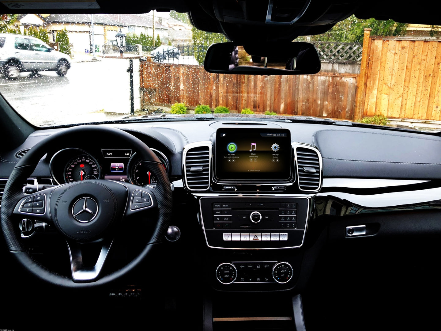 Android Autoradio für Mercedes Benz GLE W166 2015-2019 mit Wireless CarPlay, Android Auto & DAB+